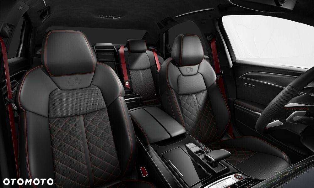 Audi S8 - 3