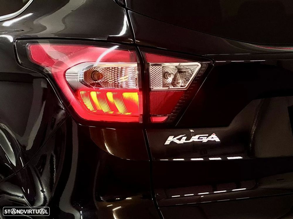 Ford Kuga 1.5 TDCi Titanium - 14