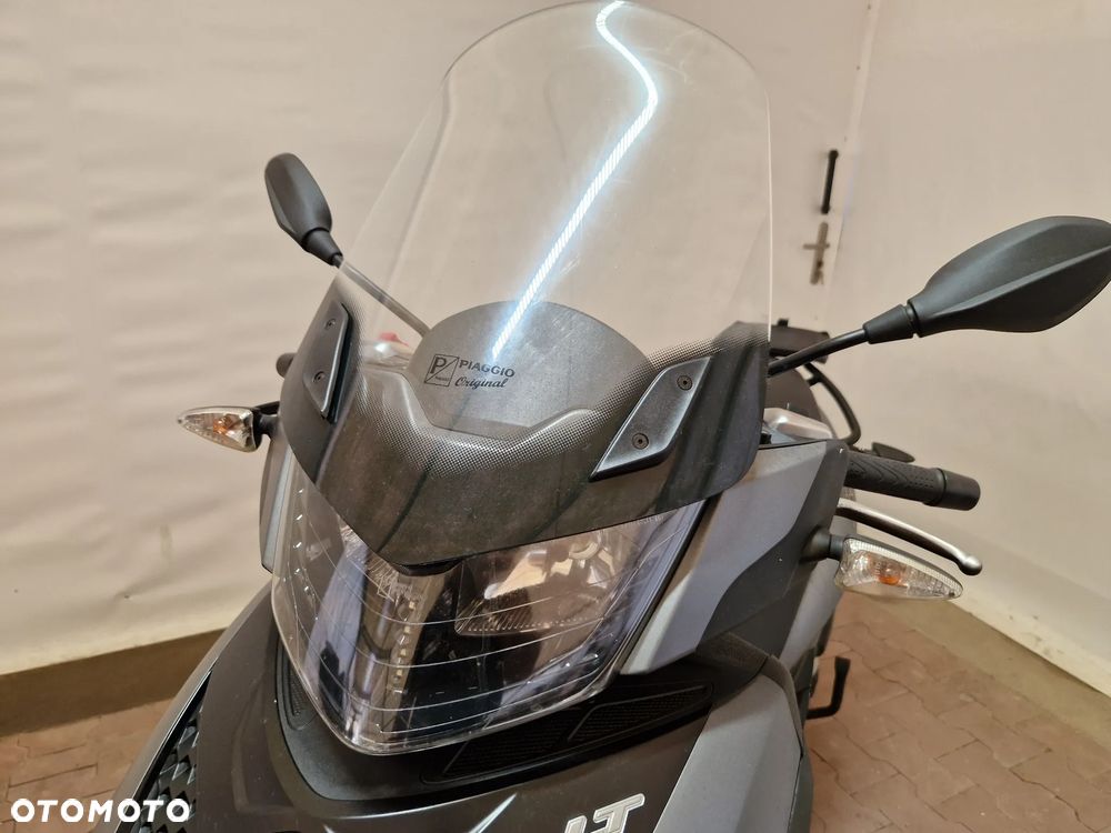 Piaggio MP-3 - 34