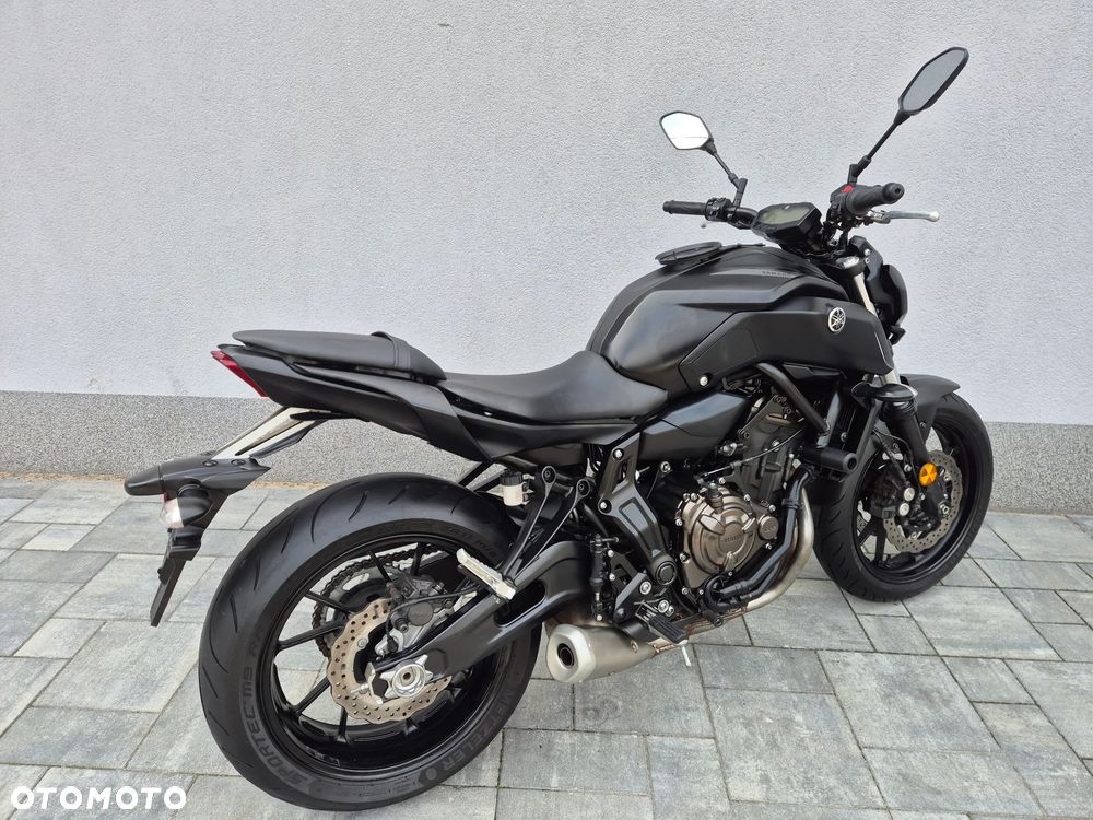 Yamaha MT - 11