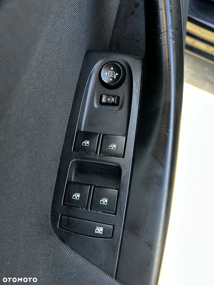 Opel Astra IV 1.6 CDTI Enjoy - 24