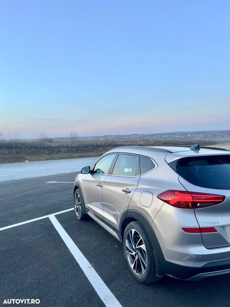 Hyundai Tucson 1.6 T-GDi 4WD 7DCT Luxury+ - 2