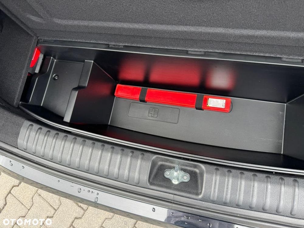 Kia Ceed 1.5 T-GDI Tribute DCT - 21