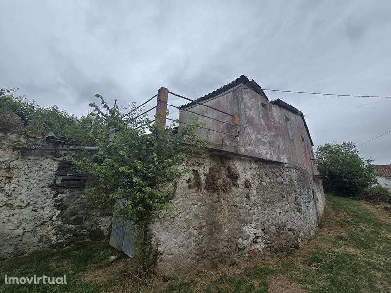 Casa para reconstrução ideal para turismo rural - Grande imagem: 2/12