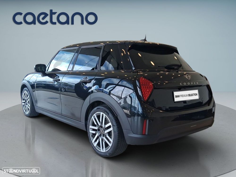 MINI 5 Portas Cooper Auto - 6