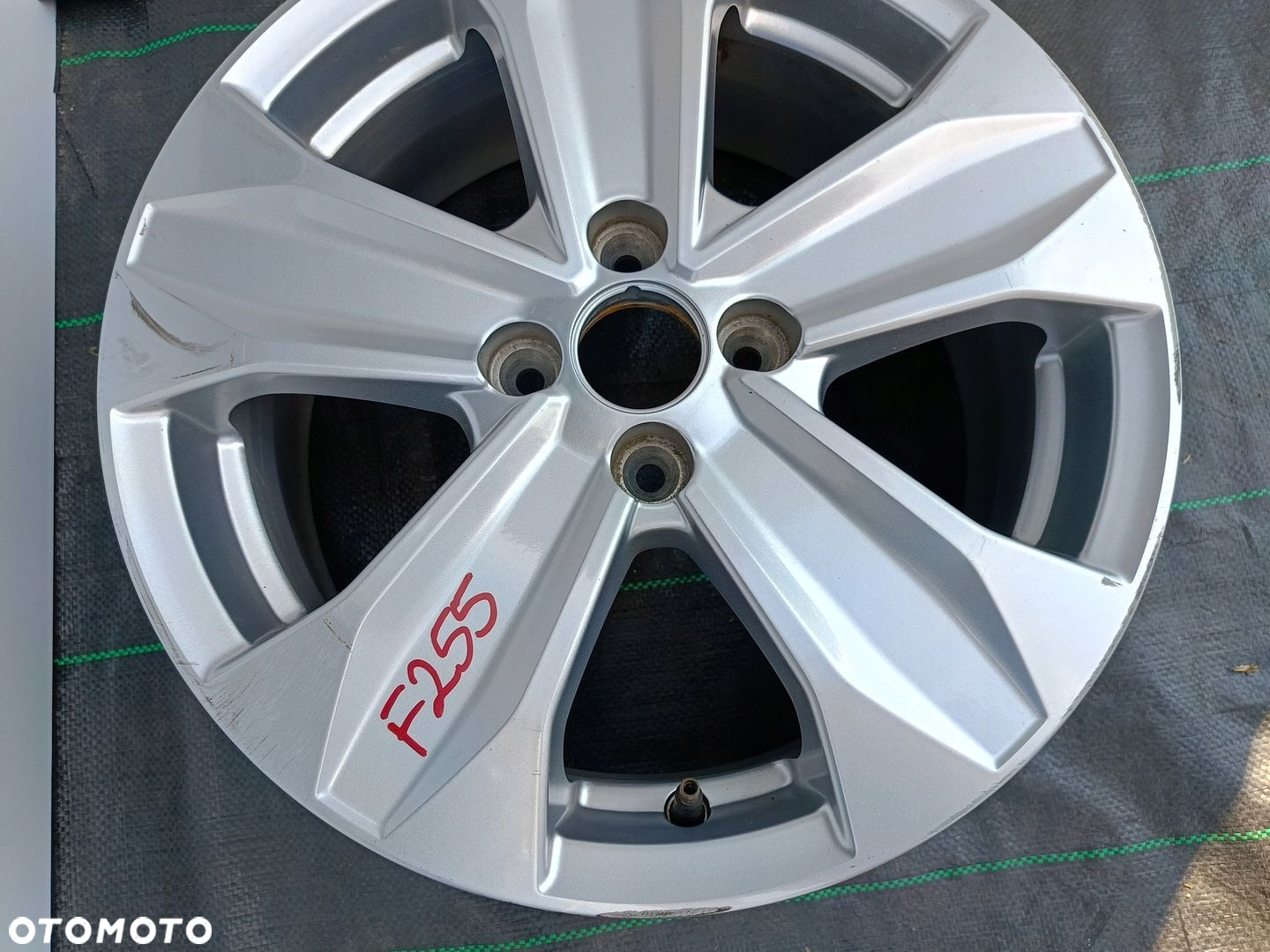 FELGA ALUMINIOWA DACIA OE 6.5x16 ET45 4X100 403009186R - 5