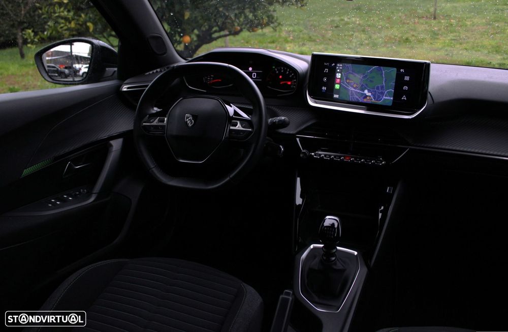 Peugeot 2008 1.2 PureTech Active Pack - 21