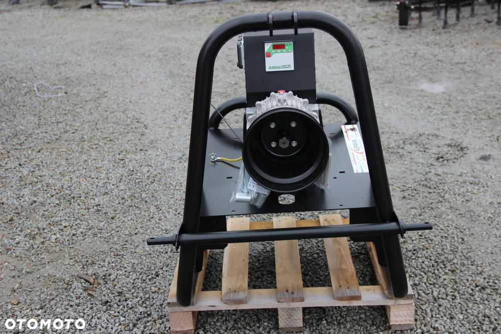 Agregat prądotwórczy  na wałek WOM 38kVA - 2