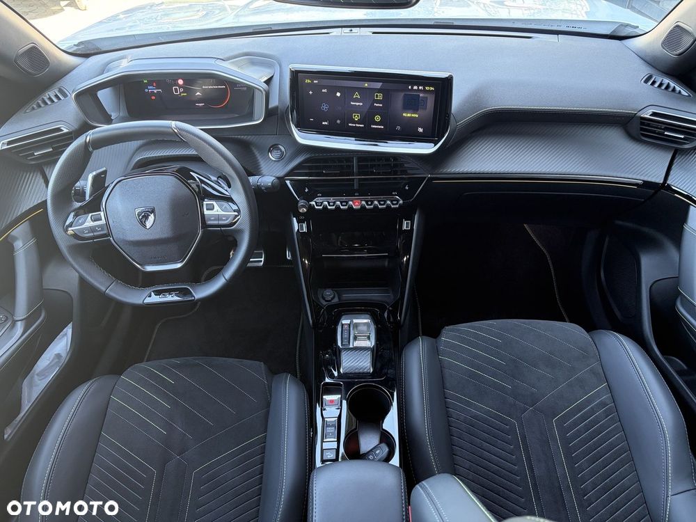 Peugeot 2008 - 14