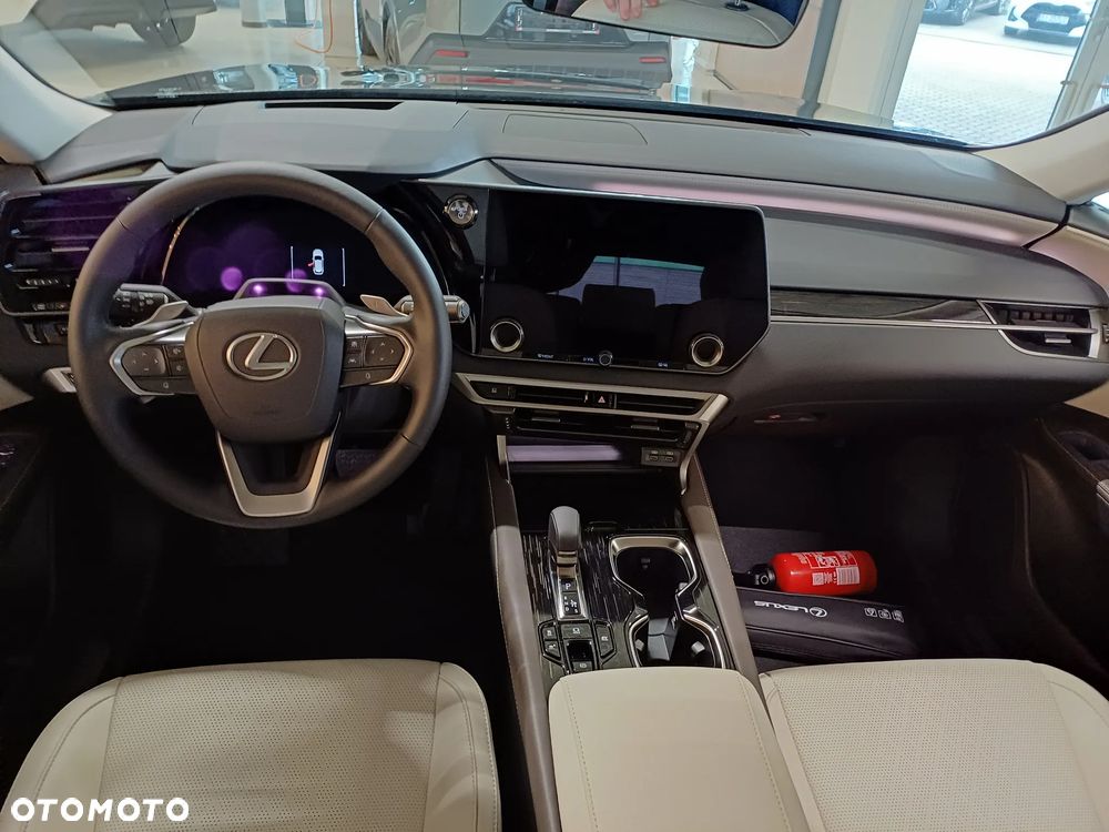 Lexus RX 350h F Sport Design - 9