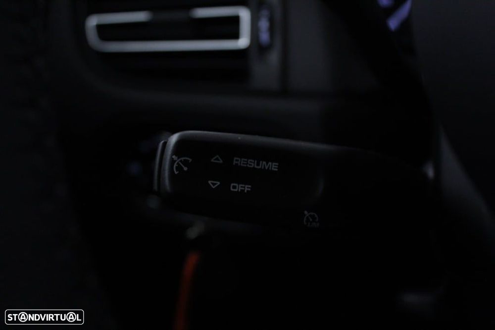 Porsche Macan Standard - 26