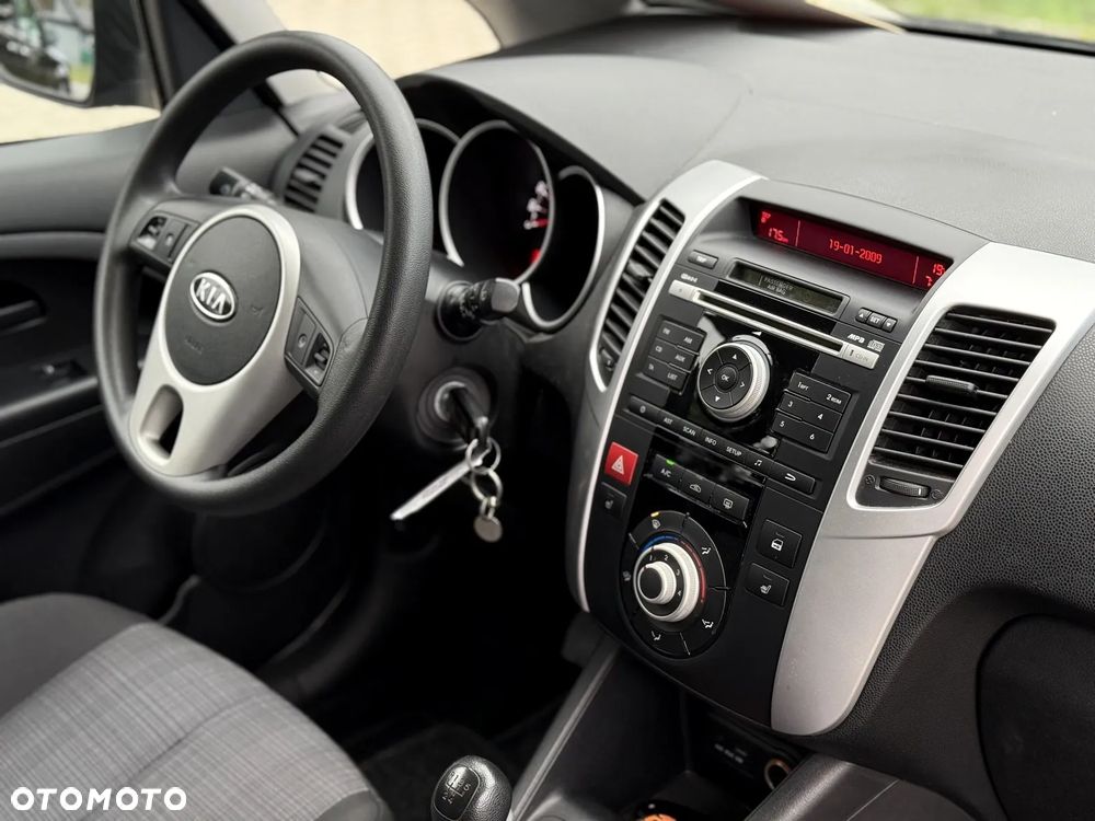 Kia Venga 1.4 CVVT Vision - 5