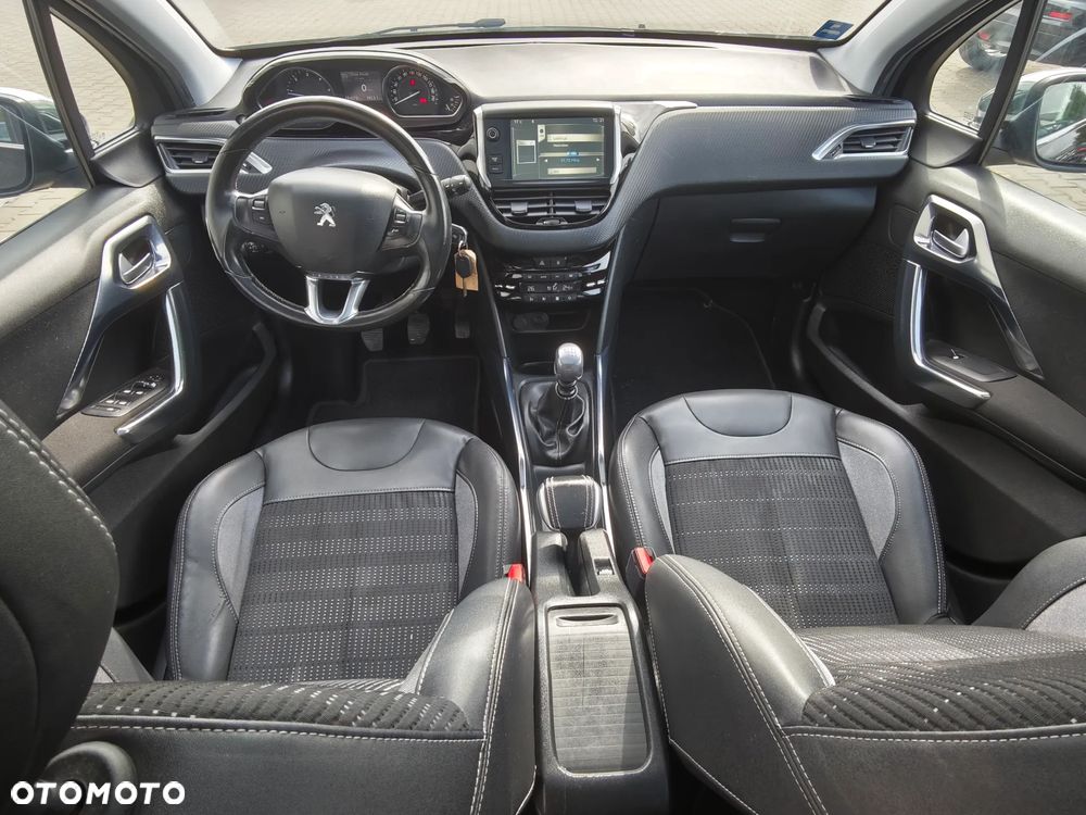 Peugeot 2008 e-HDi FAP 115 STOP & START Allure - 22