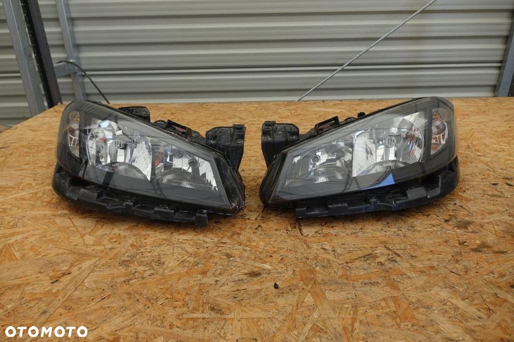 REFLEKTOR 2 LAMPY PRZÓD LEWA PRAWA EUROPA RENAULT LAGUNA II LIFT 42323423 - 1