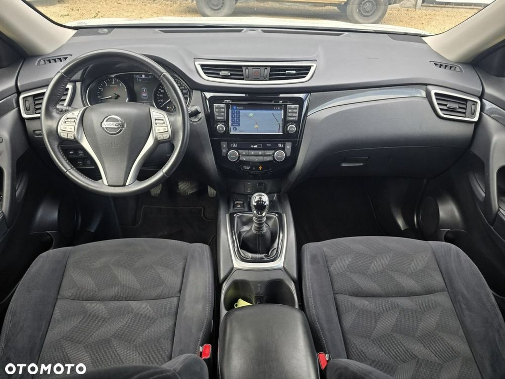 Nissan X-Trail 1.6 DIG-T Tekna 2WD 7os - 8