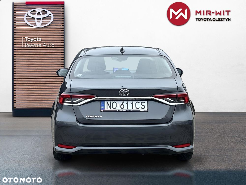 Toyota Corolla - 3