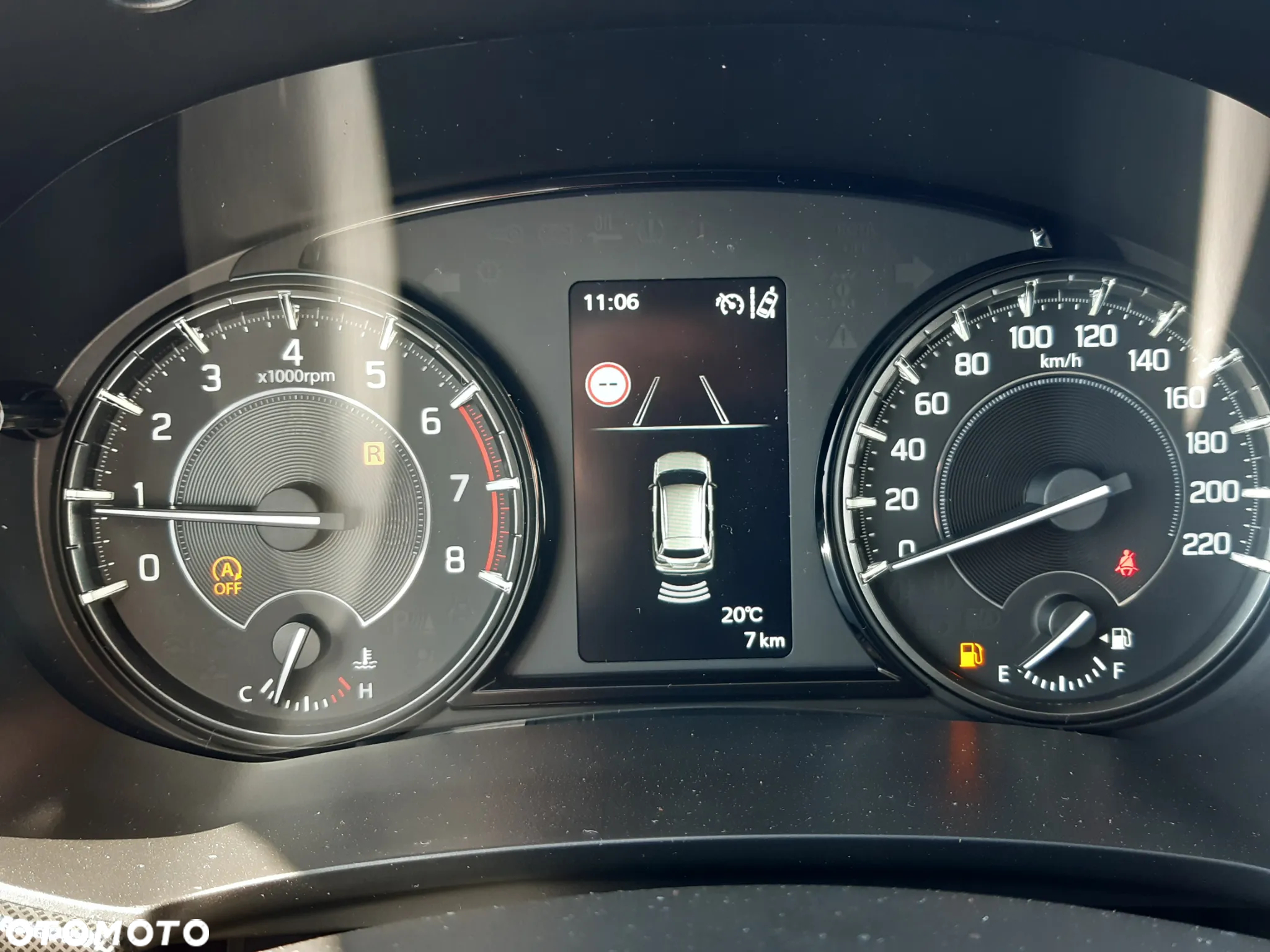 Suzuki Vitara 1.4 Boosterjet mHEV Elegance 2WD - 11