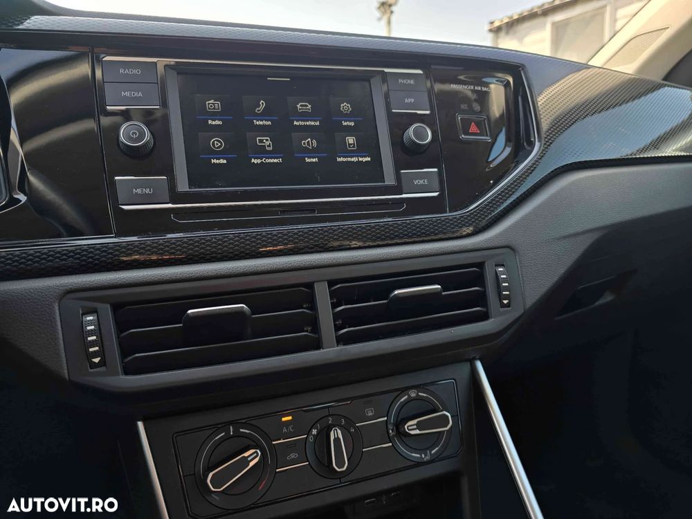 Volkswagen Polo - 13