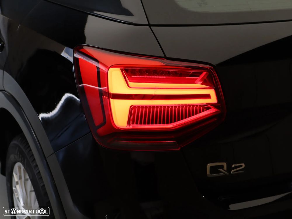 Audi Q2 30 TDI S tronic - 11