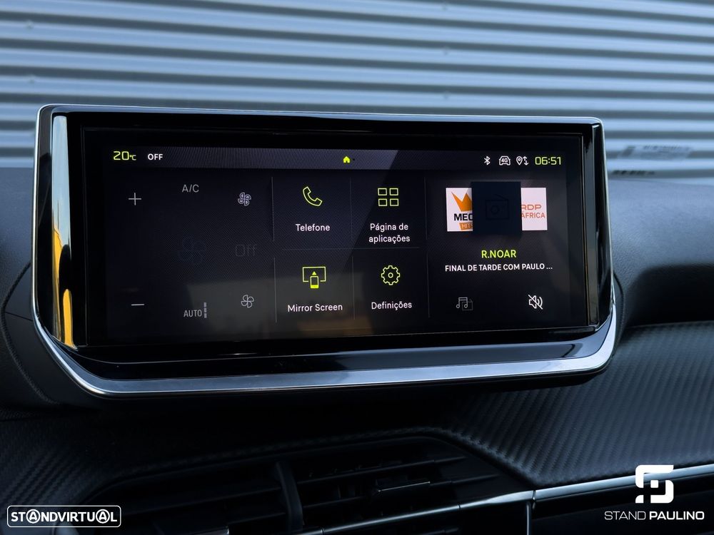 Peugeot e-2008 54 kWh Allure - 31