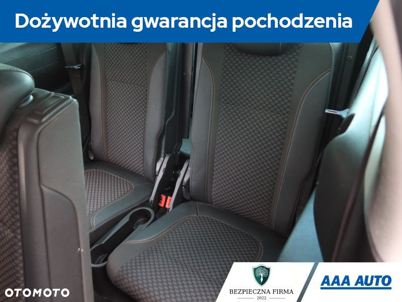 Opel Zafira - 20