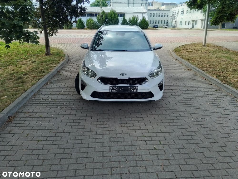 Kia Ceed 1.6 CRDi (48V Mild-Hybrid) DCT7 GT Line - 1