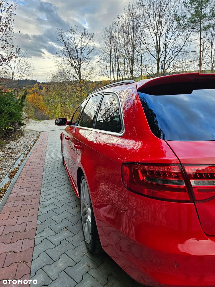 Audi A4 Avant - 13