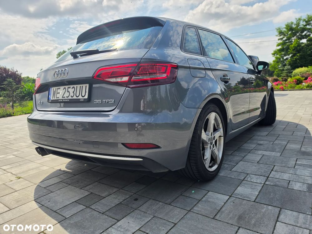 Audi A3 Sportback - 11