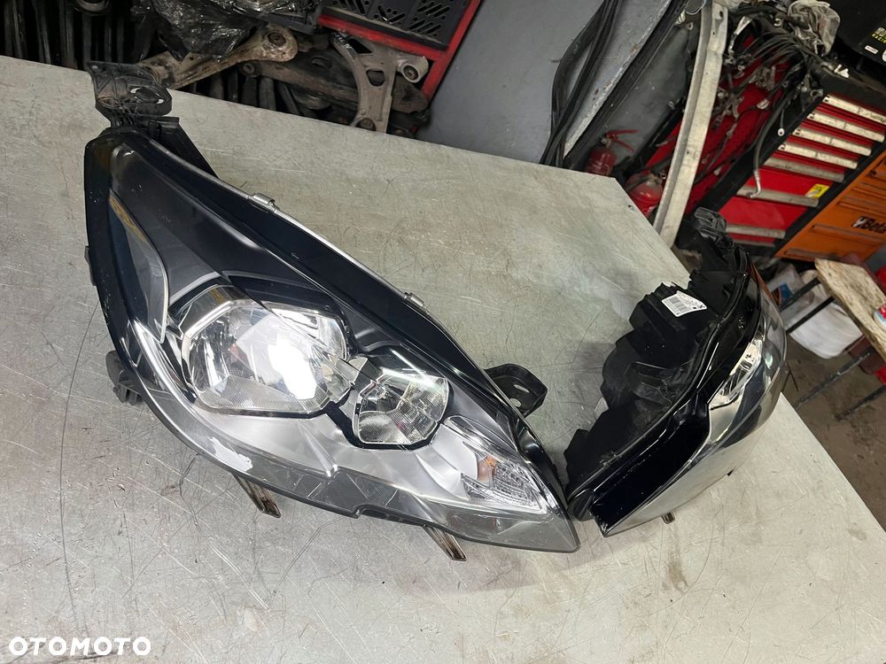 lampy przód lampa lewa + prawa peugeot 308 ii t9 komplet uk - 3