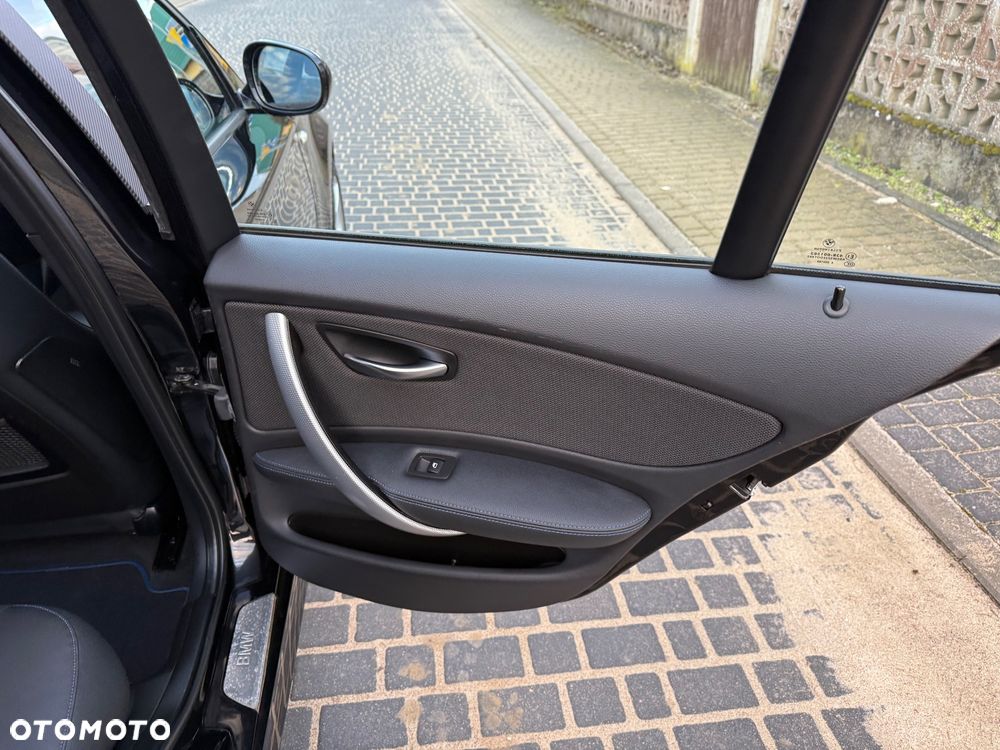 BMW Seria 1 120d DPF Edition Sport - 18