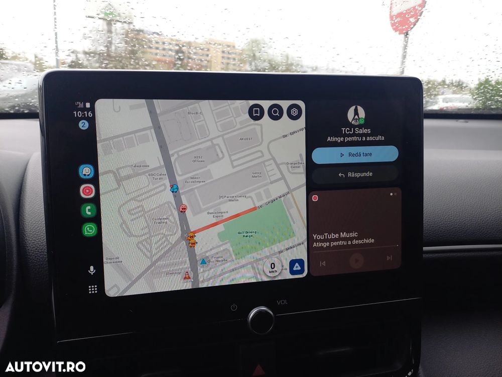 Toyota Yaris 1.5 VVT-i HSD Dynamic Bi-tone - 28