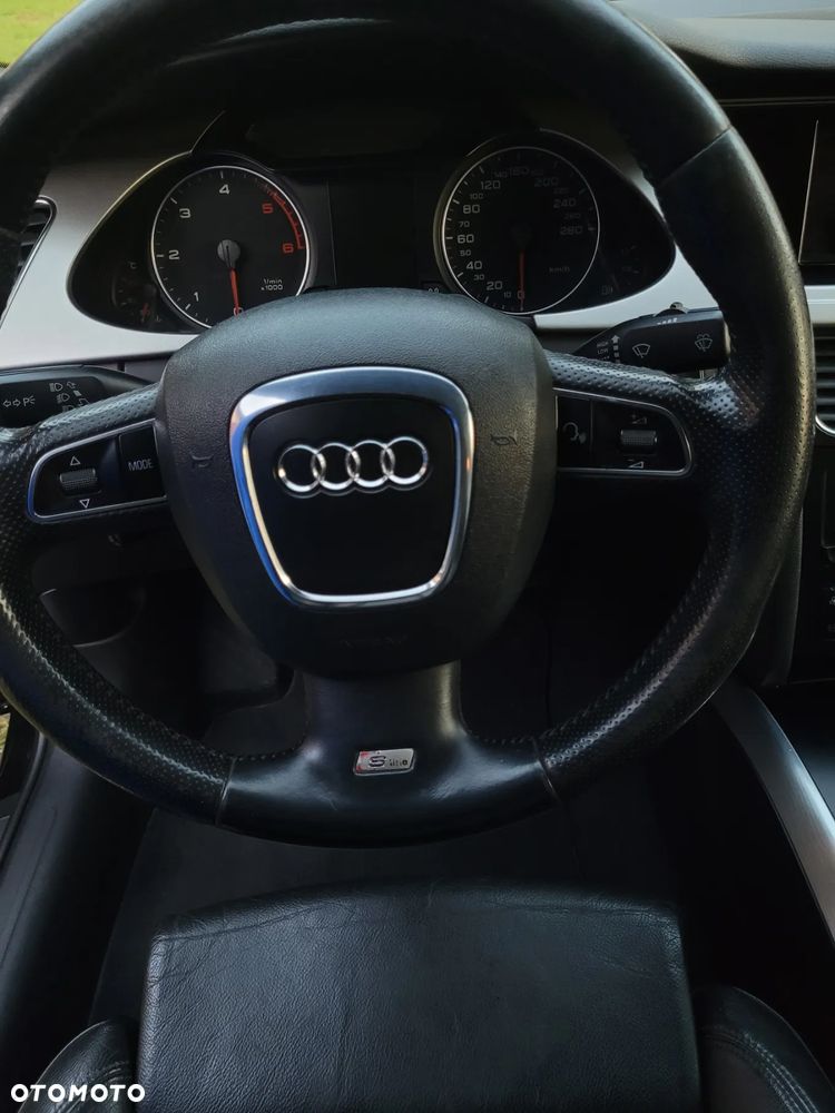 Audi A4 - 12