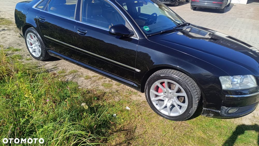 Audi A8 - 2