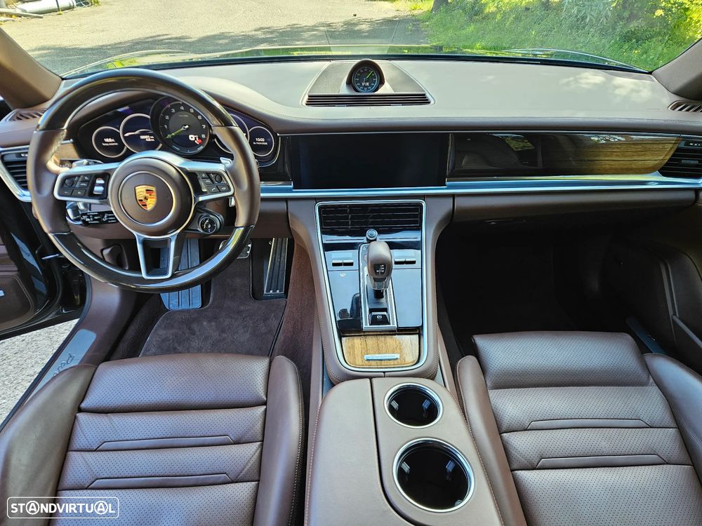 Porsche Panamera S Hybrid J19 - 13