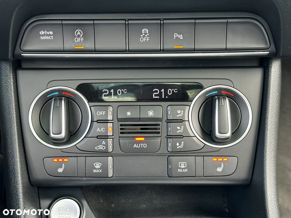 Audi Q3 2.0 TDI Quattro S tronic design - 33