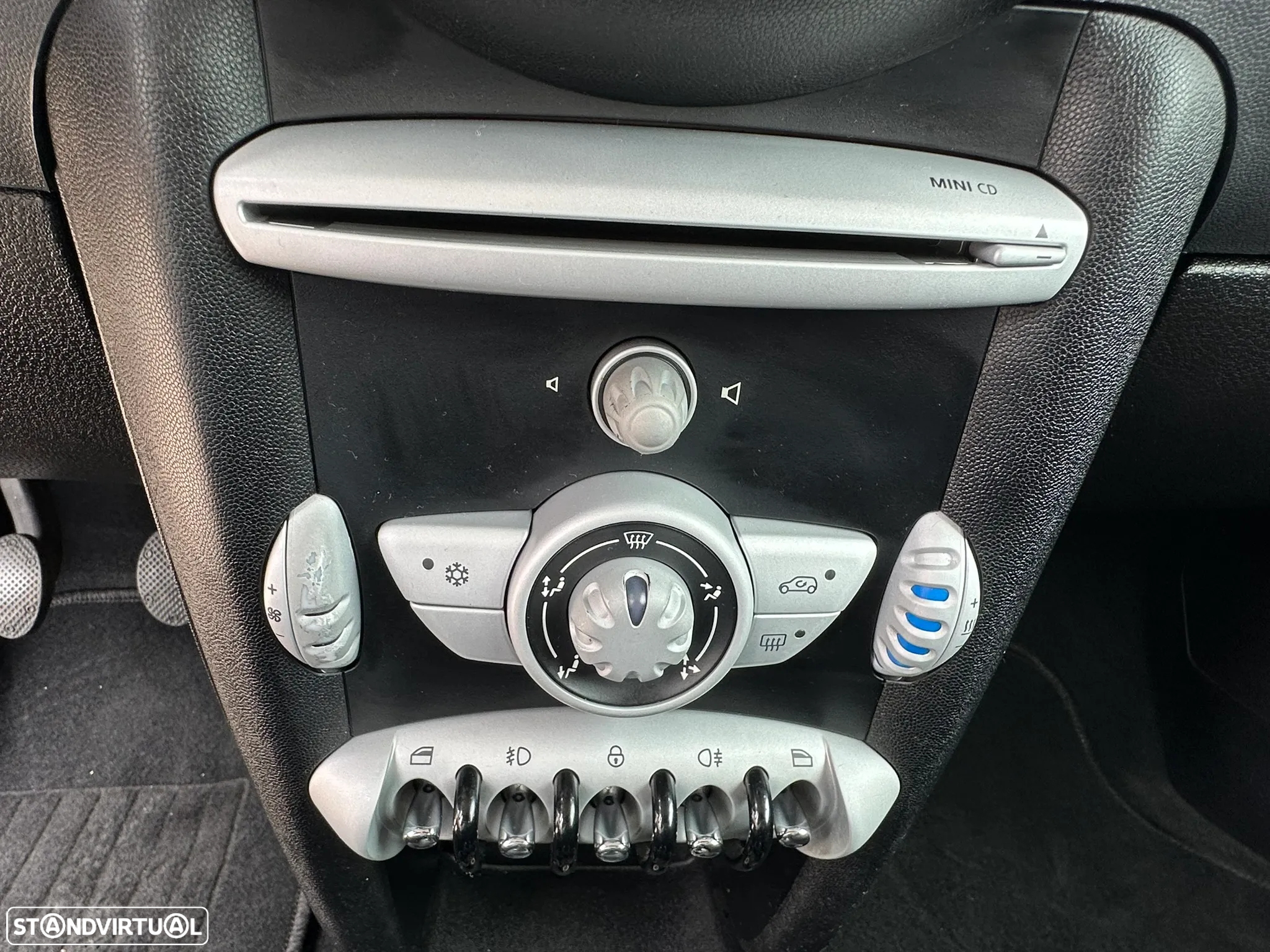 MINI 3 Portas - 15