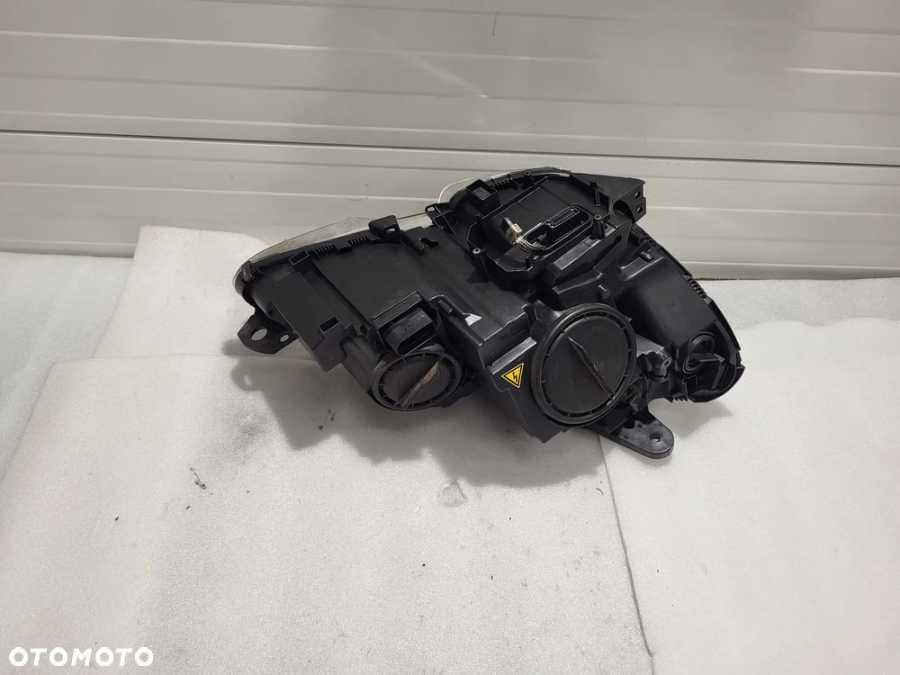 Mercedes-Benz C W204 SM XENON PRZÓD STRONA LEWA A2048202959 - 9