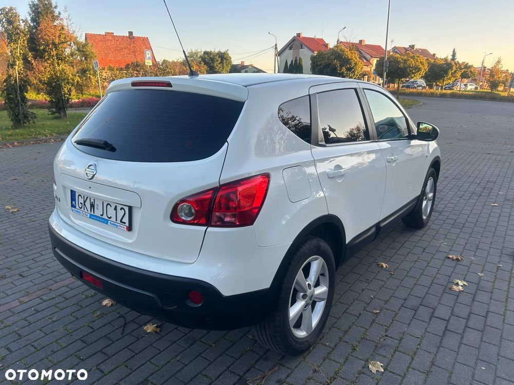 Nissan Qashqai 2.0 4x4 acenta - 4