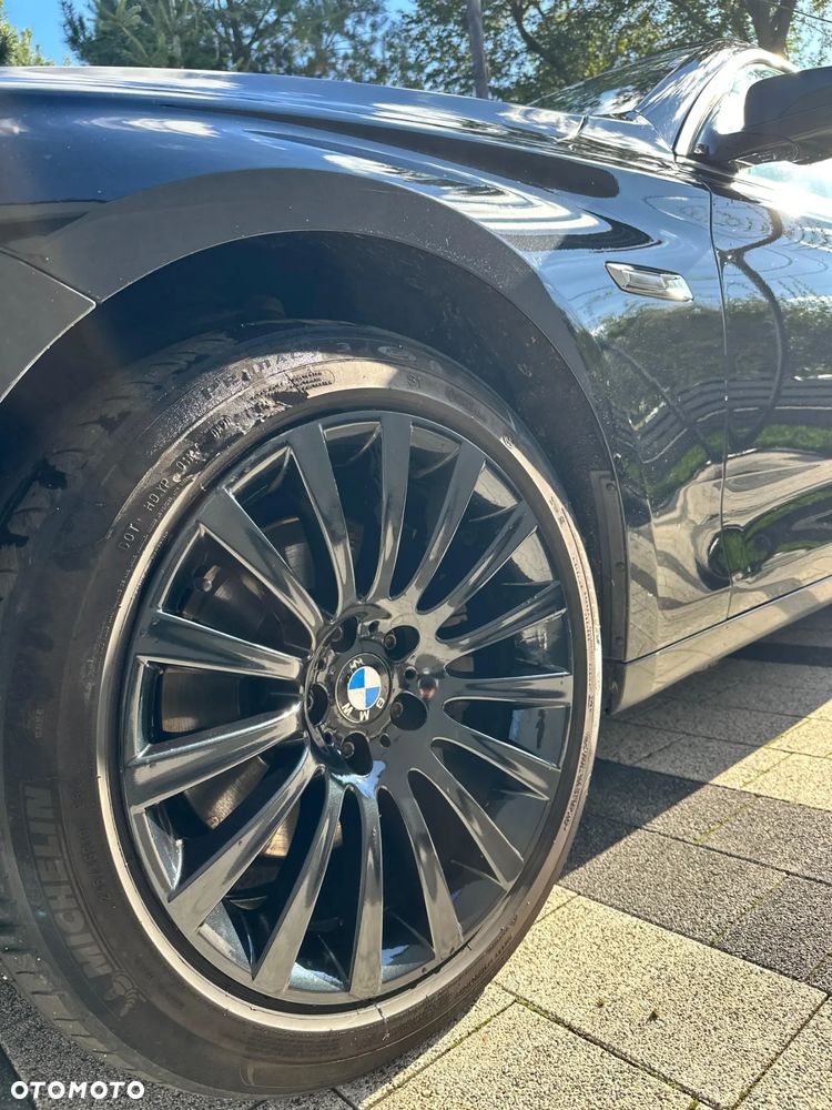 BMW 5GT - 4