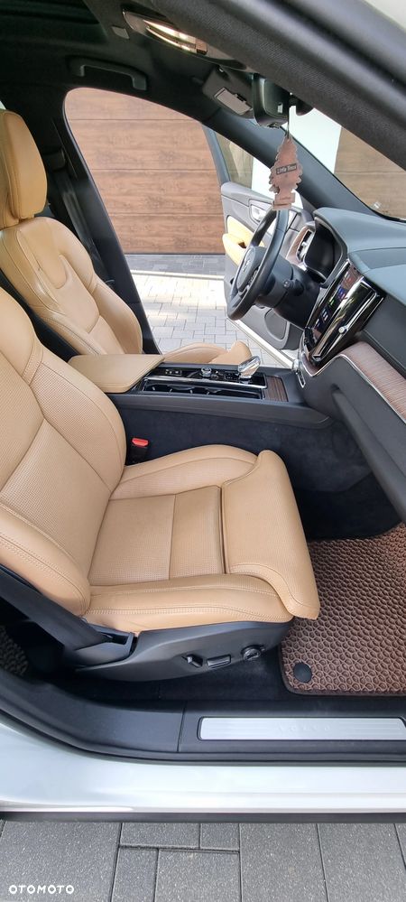 Volvo XC 60 - 23