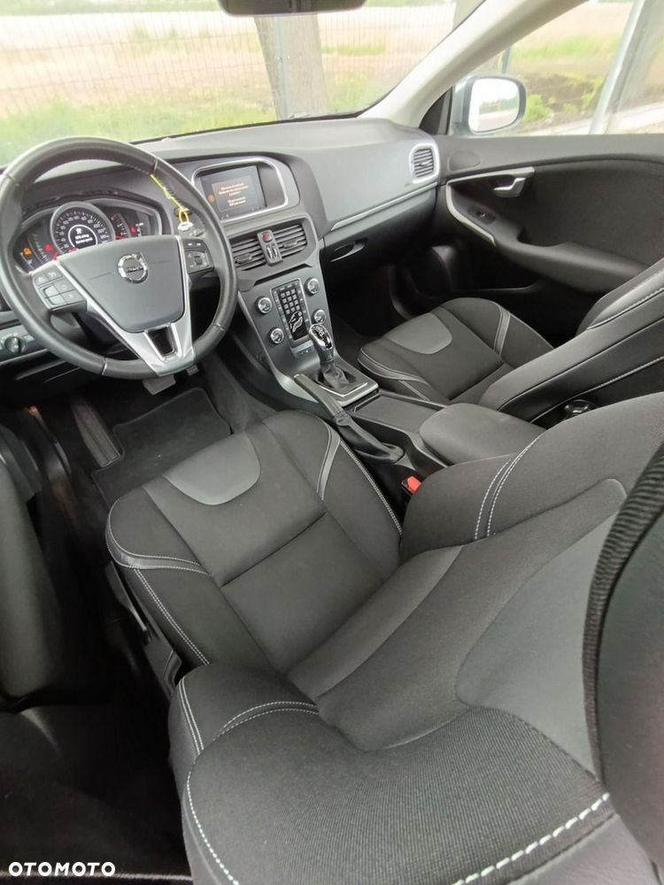 Volvo V40 - 32