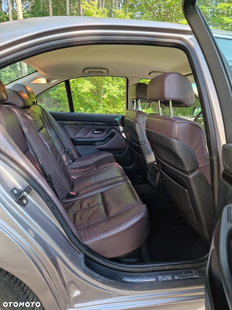 BMW Seria 5 - 7