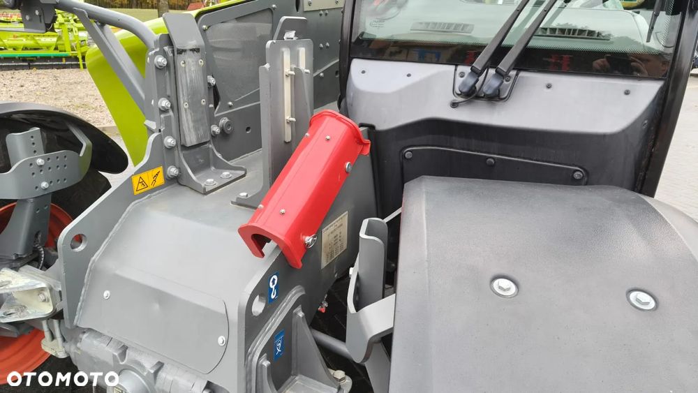 Claas SCORPION 732 VP Stage V - 15