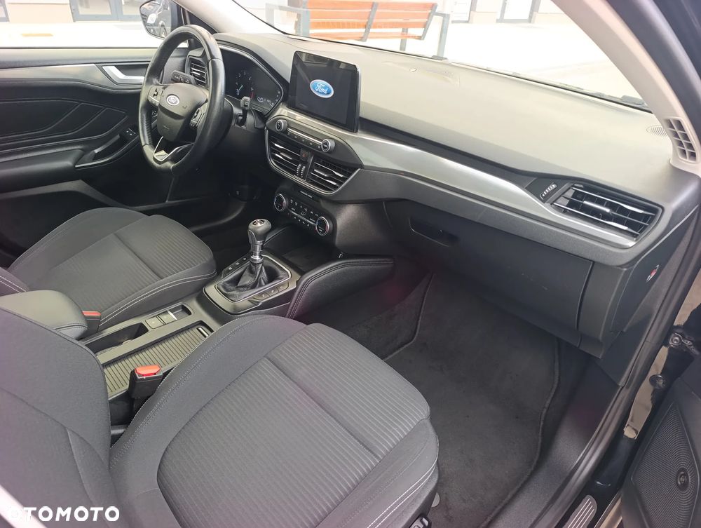 Ford Focus 1.5 EcoBlue STart-Stopp-System TITANIUM X - 18