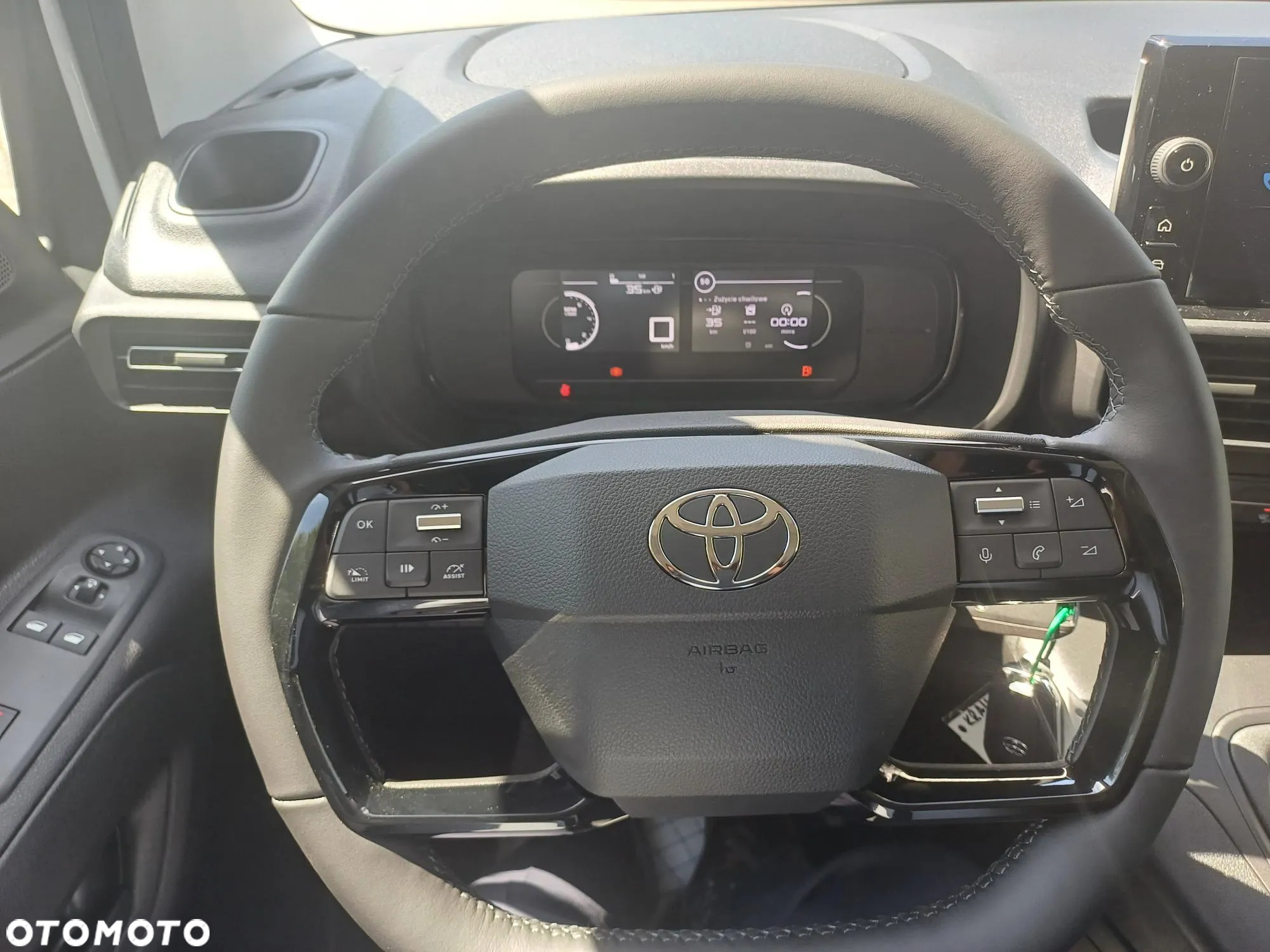 Toyota Proace City - 13