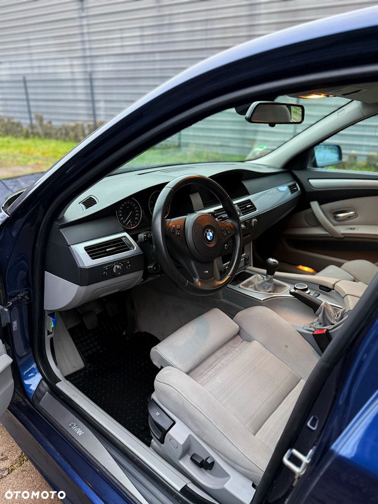 BMW Seria 5 530i xDrive Edition Sport - 11