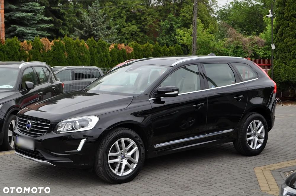 Volvo XC 60 D4 AWD Summum - 2