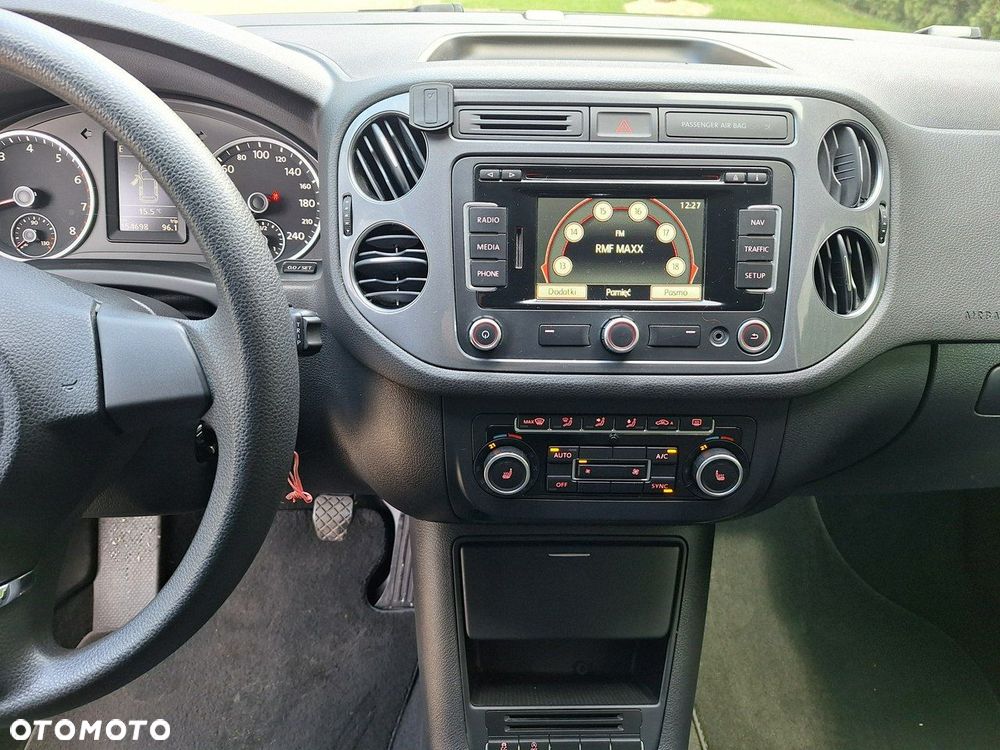 Volkswagen Tiguan 1.4 TSI BlueMotion Technology Trend & Fun - 12