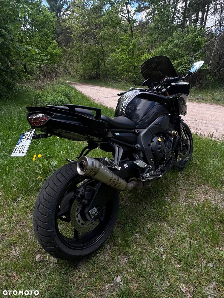 Yamaha FZ8 - 10