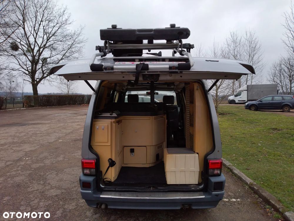 Volkswagen California - 13